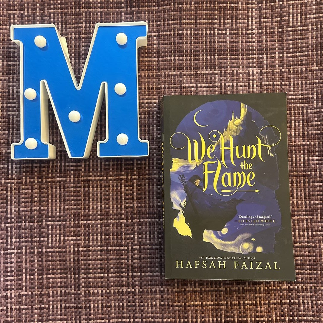 洋書 We Hunt the Flame & We Free the Stars We Free the Stars (Sands of Arawiya, #2) by Hafsah Faizal