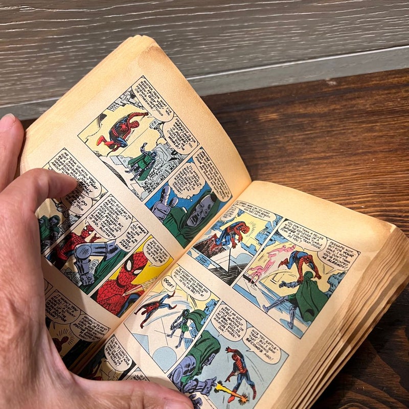 Marvel Comics Series Stan Lee Presents “THE  AMAZING SPIDER-MAN” POCKET BOOK #1