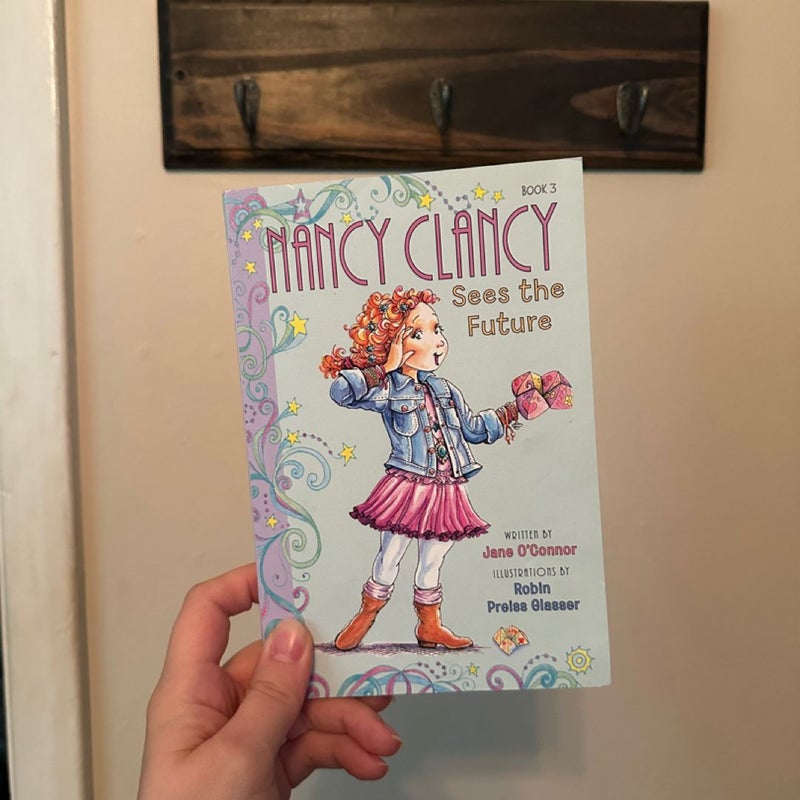 Fancy Nancy: Nancy Clancy Sees the Future