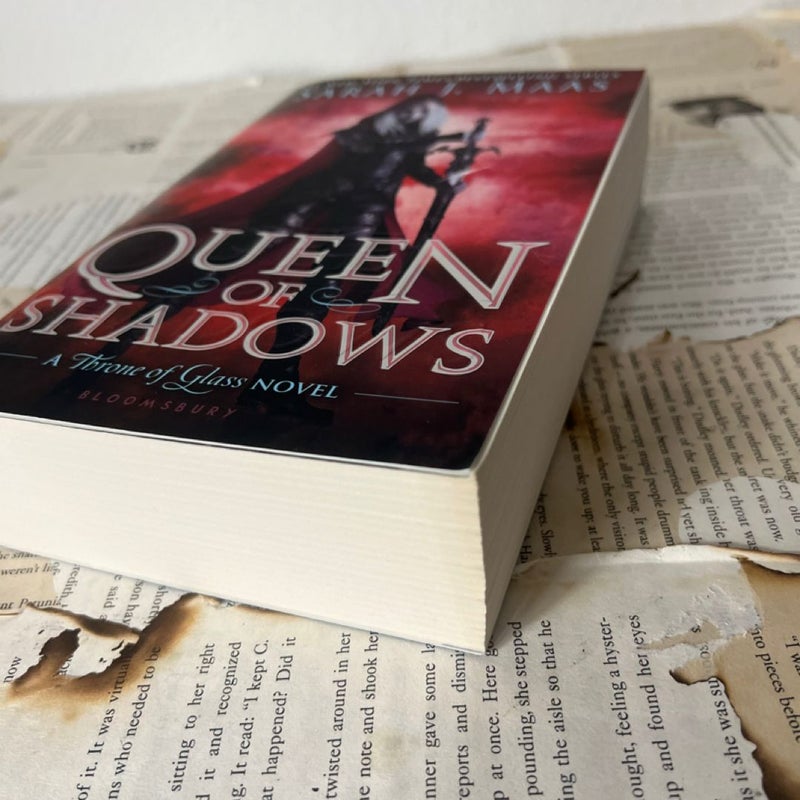 Queen of Shadows by Sarah j Maas original out of print