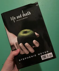 Twilight Tenth Anniversary/Life and Death Dual Edition