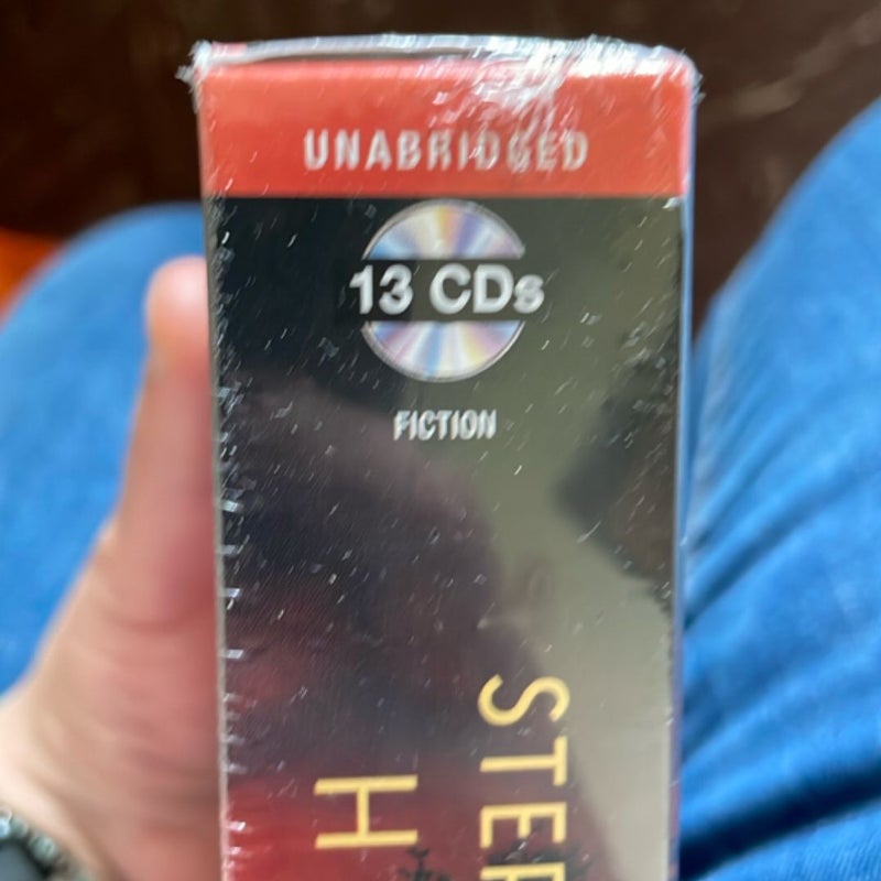 Holly (AUDIOBOOK CDS)