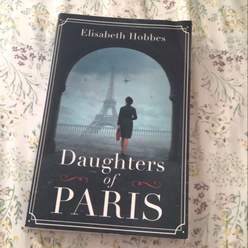 Daughters of Paris (D)4