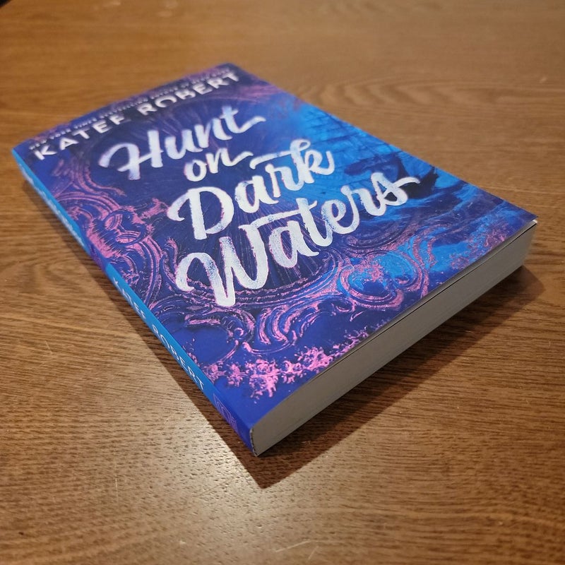 Hunt on Dark Waters Barnes&Noble Exclusive Edition
