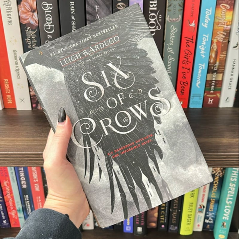 Six of Crows by Leigh Bardugo *HAND SIGNED*