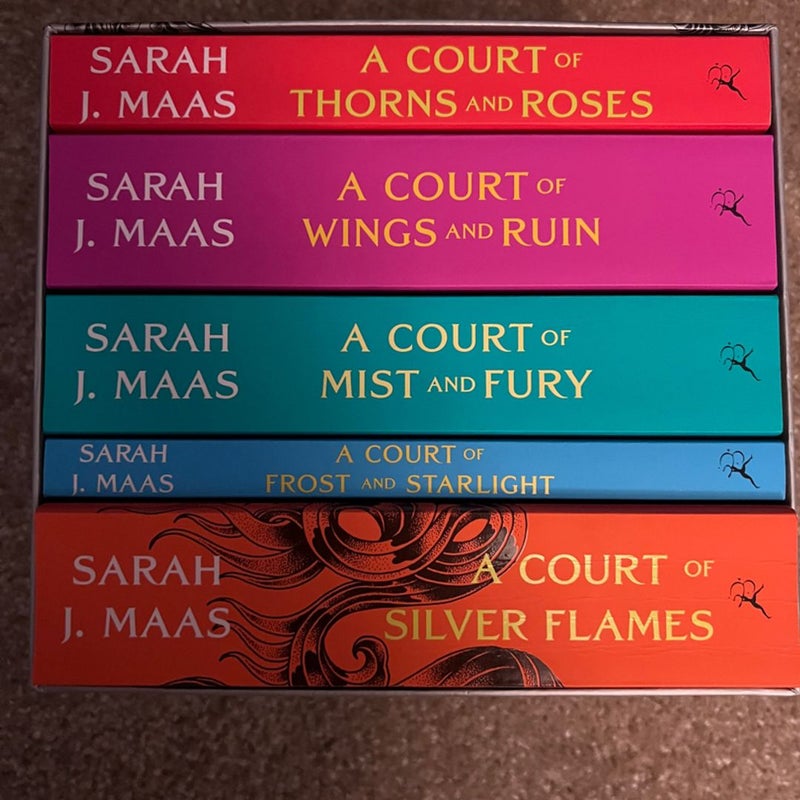 A Court Of Thorns and Roses box set