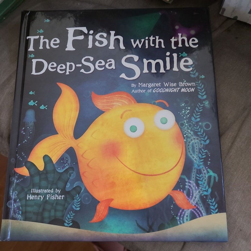 The Fish with the Deep-Sea Smile