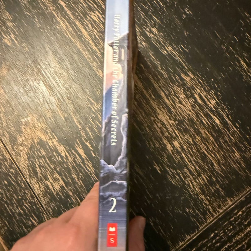 Harry Potter, and the chamber of secrets