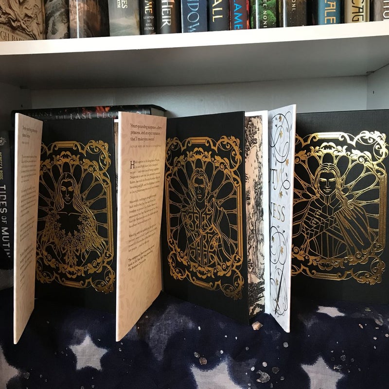 The Kiss of Deception, The Heart of Betrayal, and The Beauty of Darkness: The Remnant Chronicles SIGNED *Fairyloot* Edition