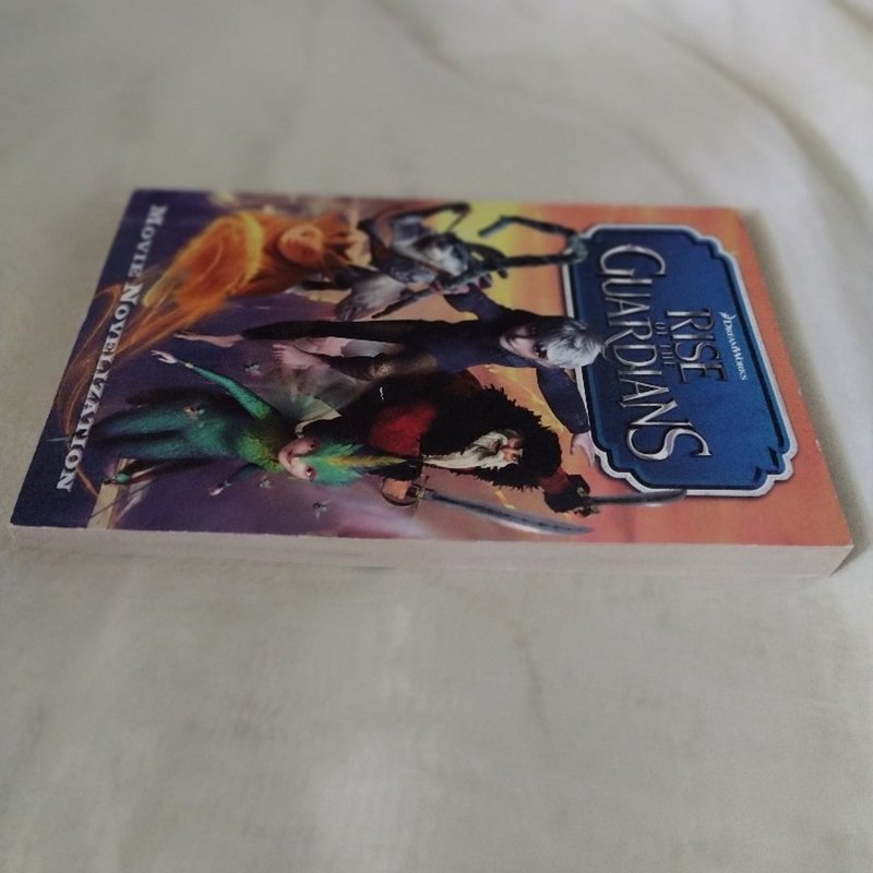 Rise of the Guardians by Stacia Deutsch, Paperback | Pangobooks
