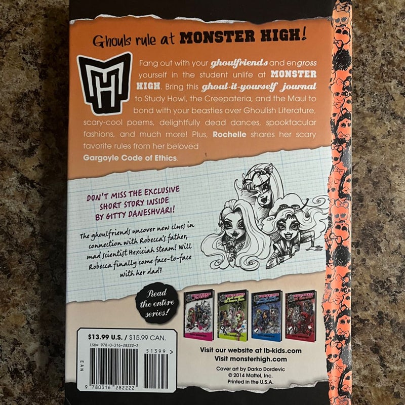 Monster High: Ghoulfriends the Ghoul-It-Yourself Book