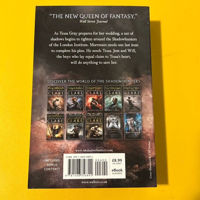 Clockwork Princess by Cassandra Clare, Paperback | Pangobooks