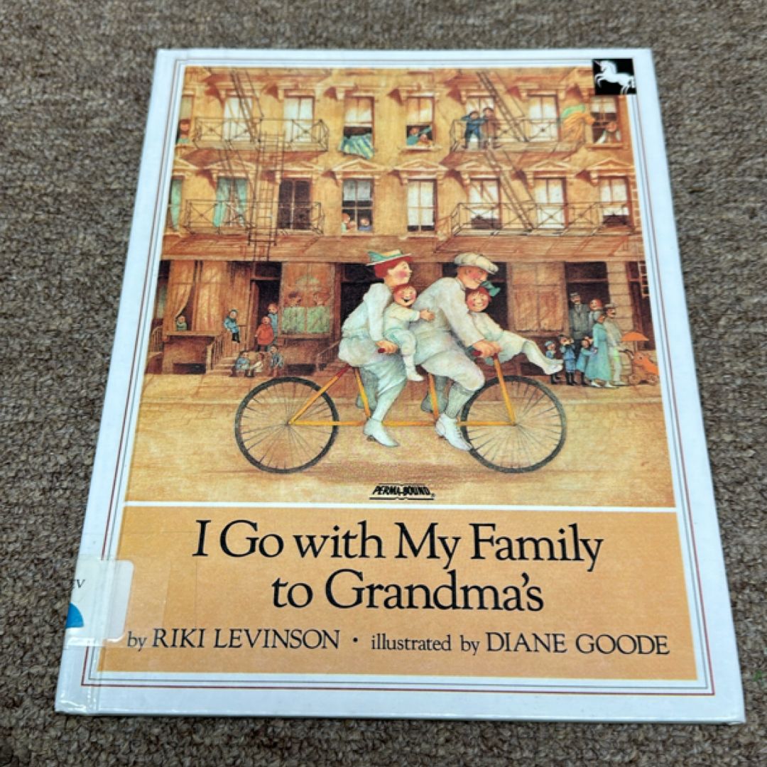 I Go with My Family to Grandma's