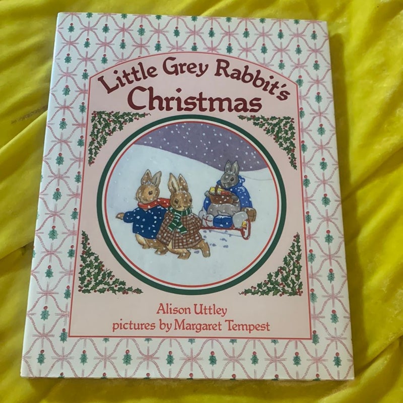 Little Grey Rabbit’s Christmas 