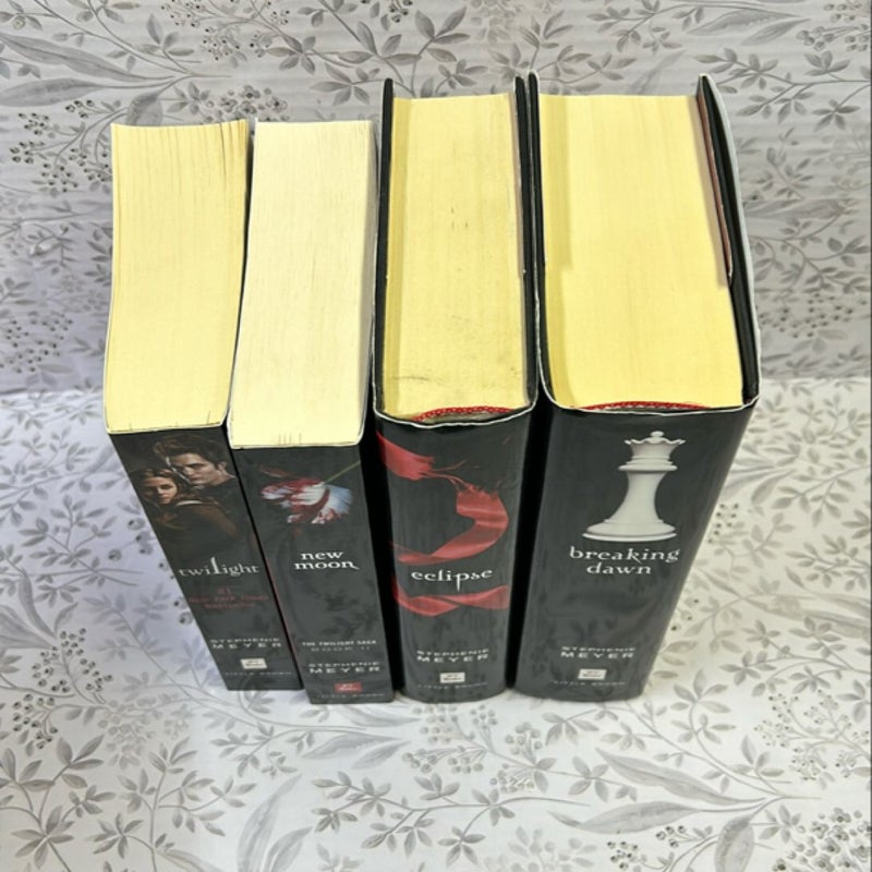 The Twilight Saga 2 Paperback 2 Hardcover Bundle