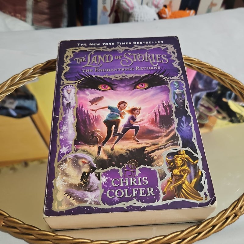 The Land of Stories: the Enchantress Returns