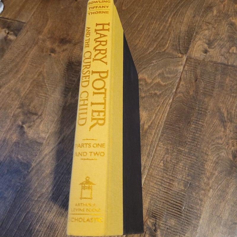 Harry Potter and the Cursed Child: First Edition 