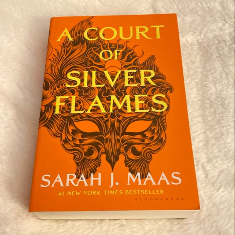 A Court of Silver Flames