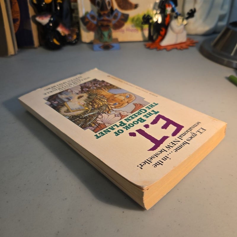E.T. The Book of the Green Planet