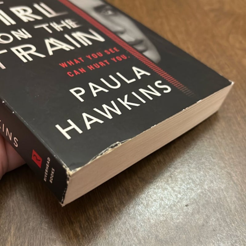 The Girl on the Train (Movie Tie-In)