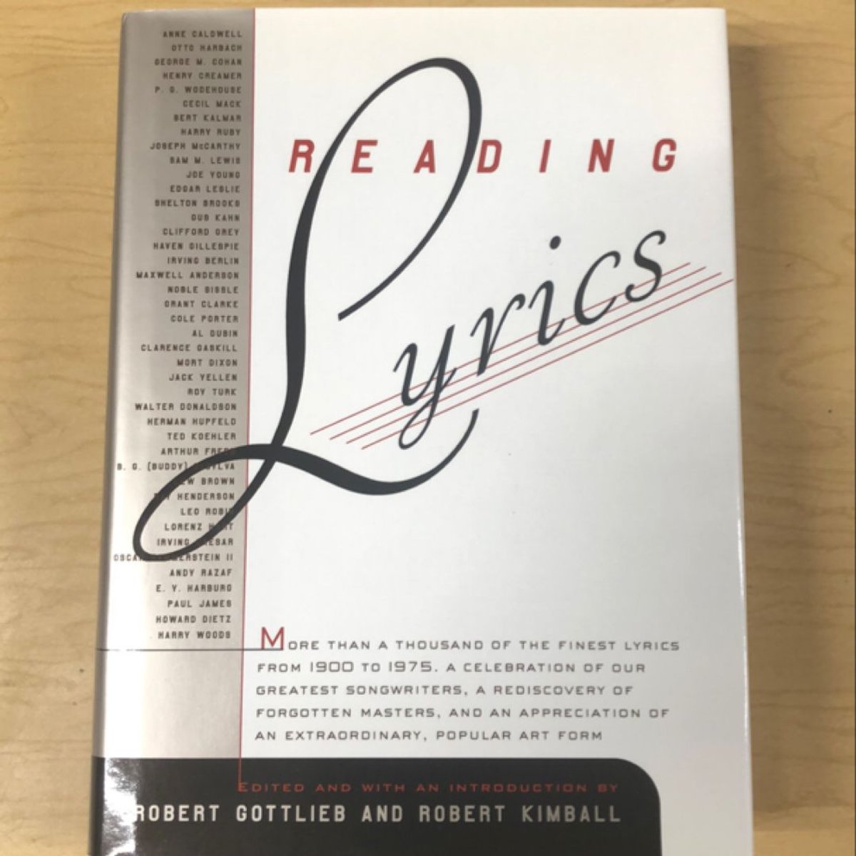 Reading Lyrics by Robert Gottlieb