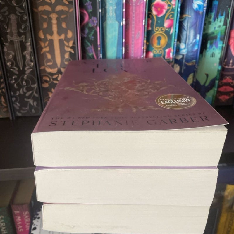 Once Upon a Broken Heart Barnes and Noble paperback set