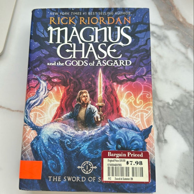 Magnus Chase and the Gods of Asgard, Book 1 the Sword of Summer (Magnus Chase and the Gods of Asgard, Book 1)