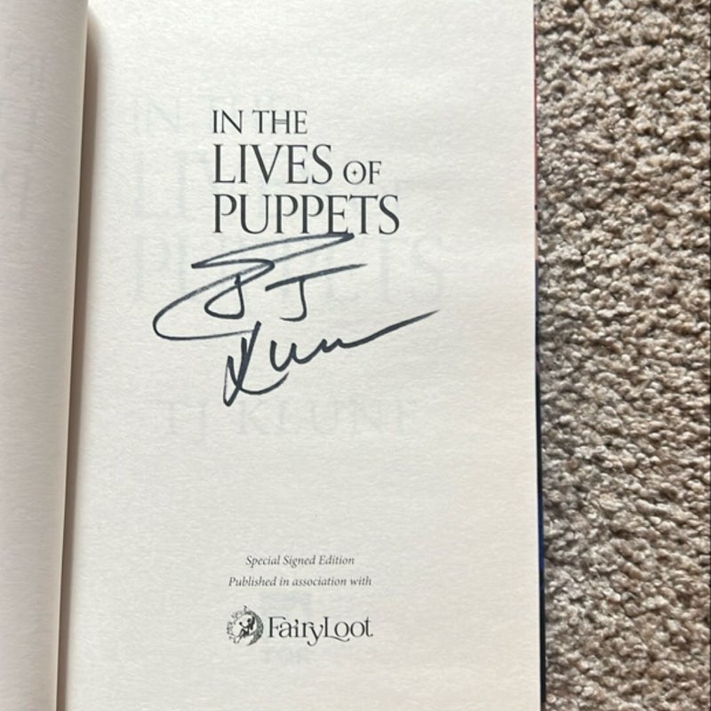 In the Lives of Puppets *EXCLUSIVE SIGNED FAIRYLOOT EDITION*