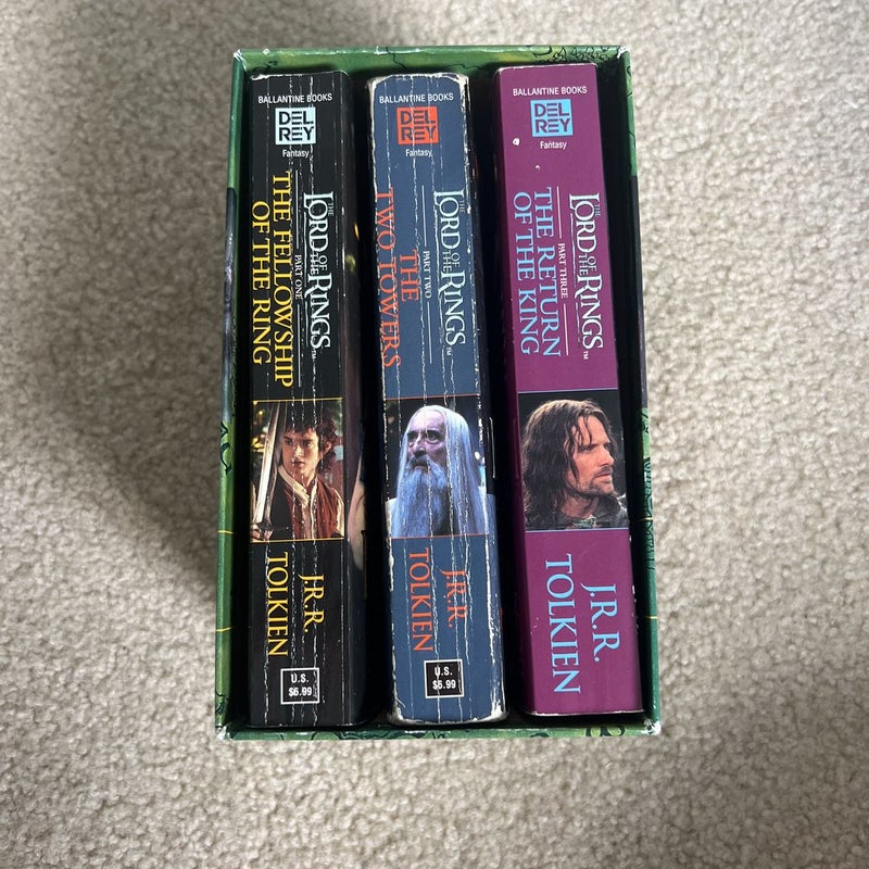 Lord of the Rings Box Set movie covers 