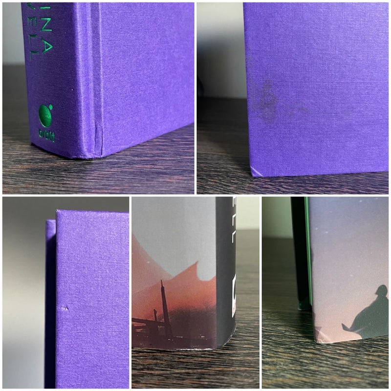 SIGNED - Winter’s Orbit Illumicrate Special Edition