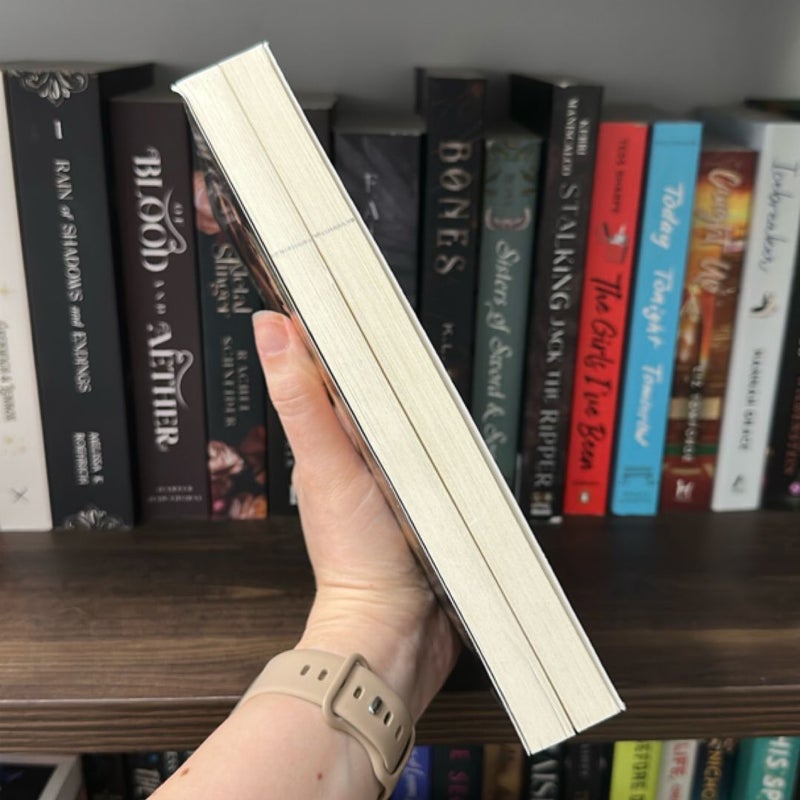 Desolate (Grace Trilogy, Book One) bu Autumn Grey