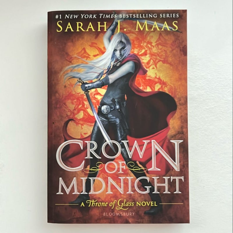 Crown of Midnight (OOP)