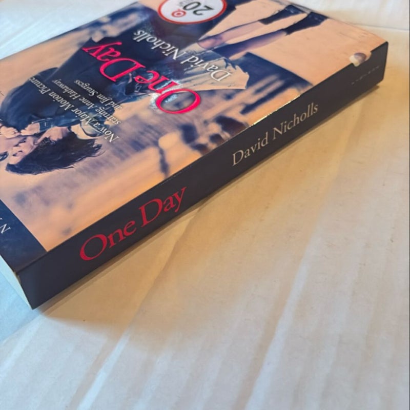 One Day (Movie Tie-In Edition)