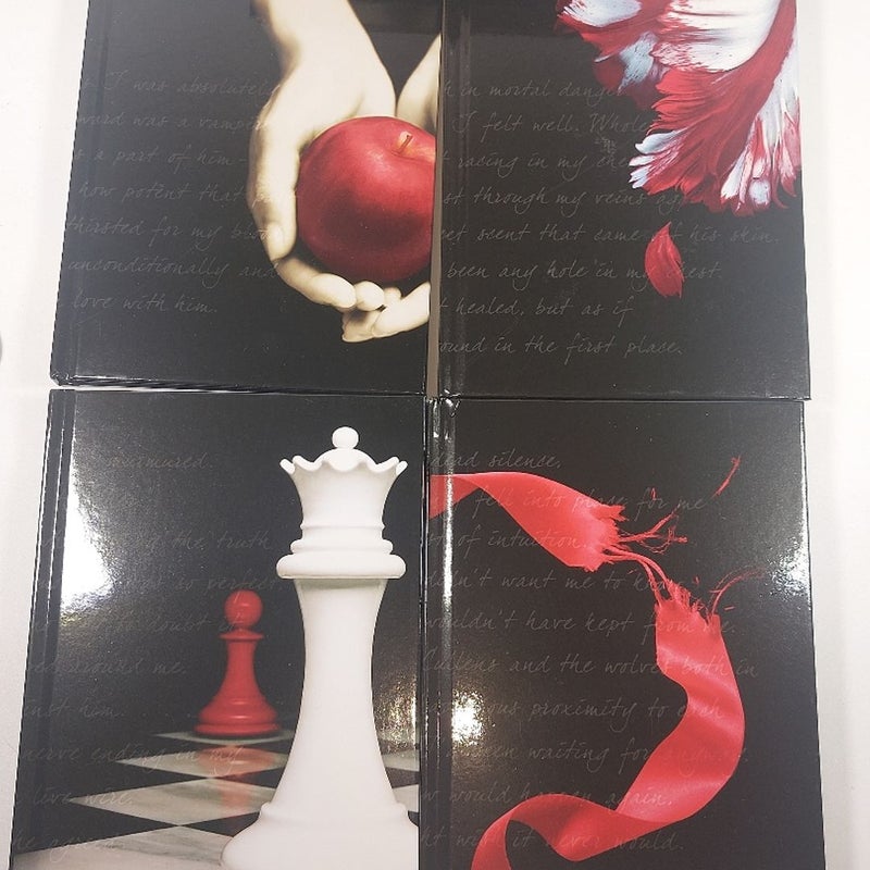 The Twilight Saga Journal Set with Keepsake Tin Box 4 Journals Collectible