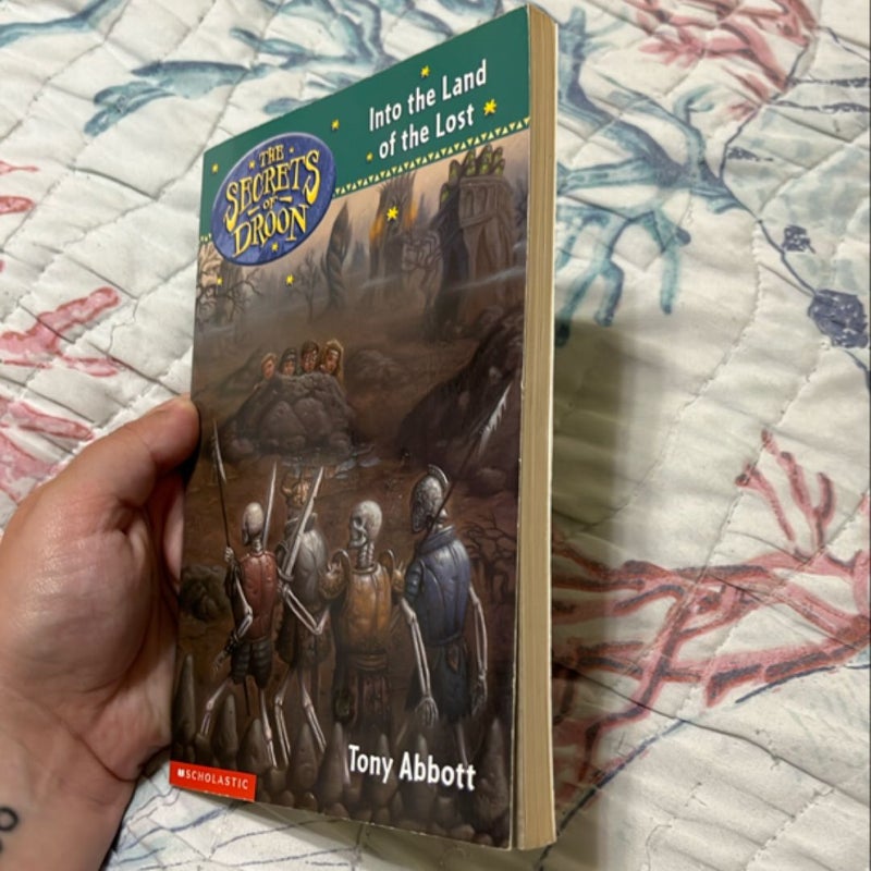 Into the Land of the Lost