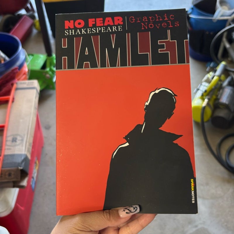 Hamlet (No Fear Shakespeare Graphic Novels)