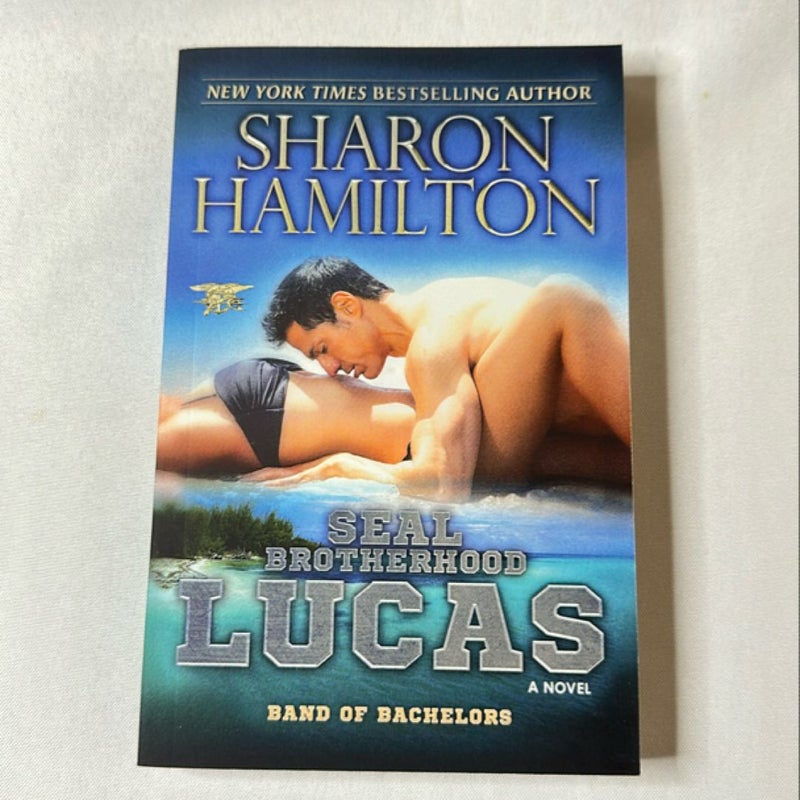 Band of Bachelors: Lucas