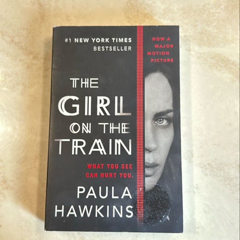 The Girl on the Train (Movie Tie-In)