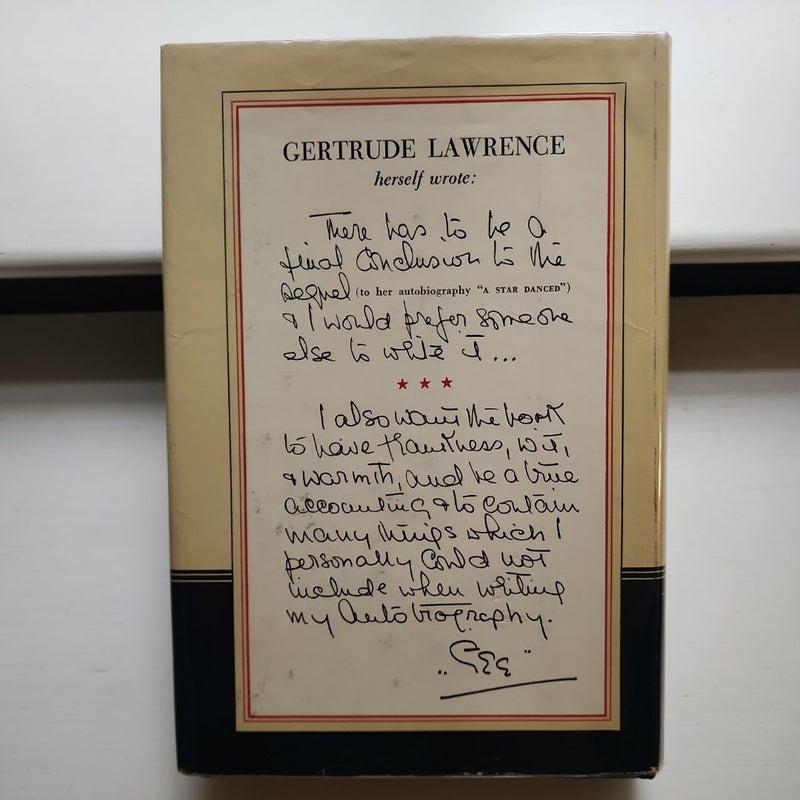 Gertrude Lawrence as Mrs. Q