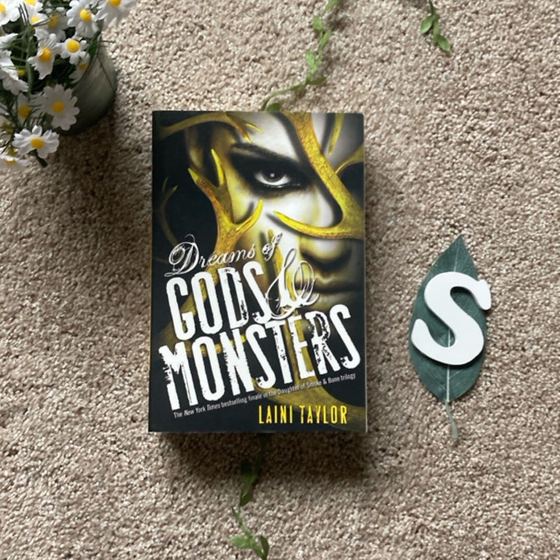Daughter of Smoke & Bone Trilogy