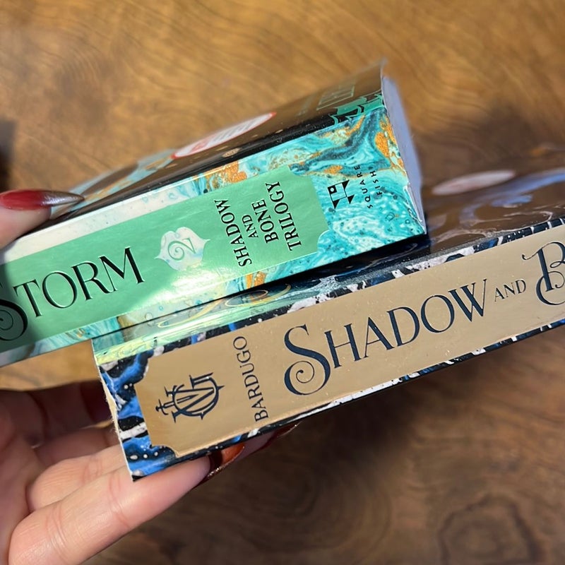 Shadow and bone trilogy 