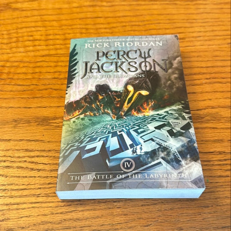 Percy Jackson and the Olympians, Book Four the Battle of the Labyrinth (Percy Jackson and the Olympians, Book Four)