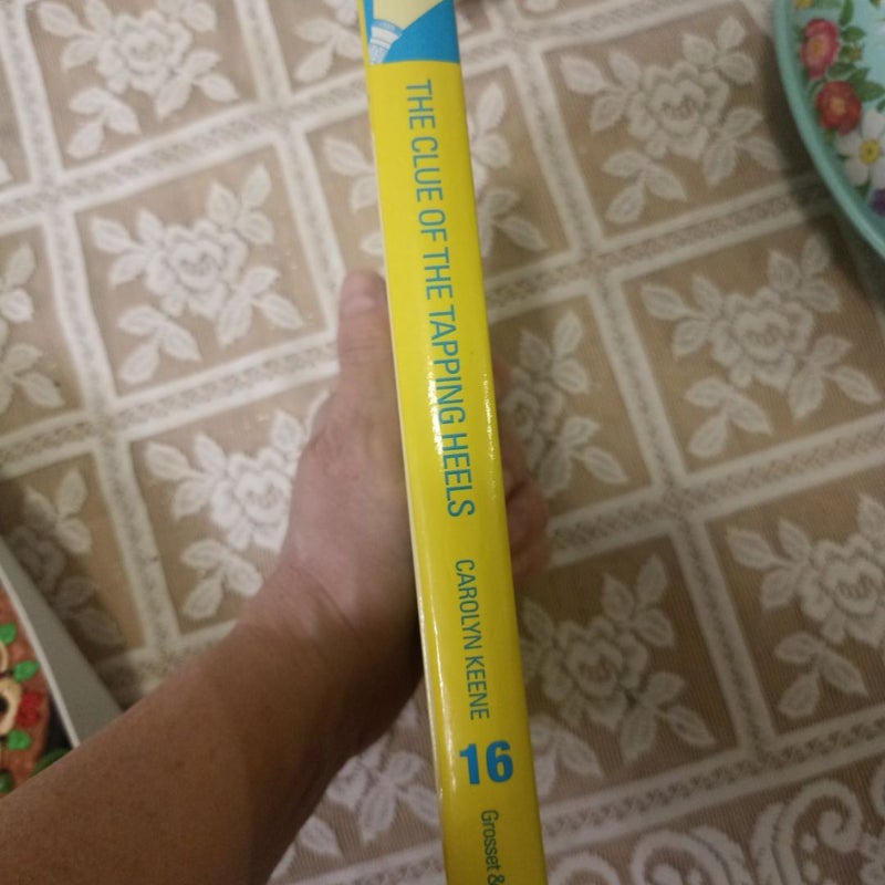 Nancy Drew 16: the Clue of the Tapping Heels