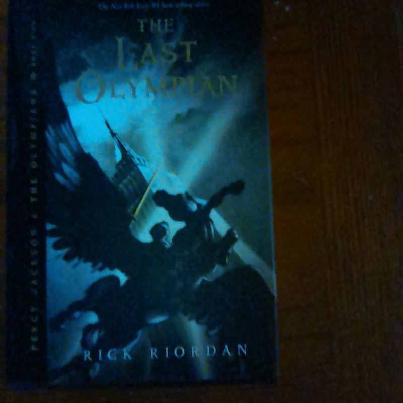 Percy Jackson and the Olympians, Book Five the Last Olympian (Percy Jackson and the Olympians, Book Five)