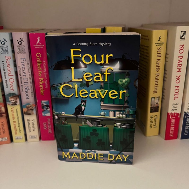 Four leaf cleaver a country store mystery 11