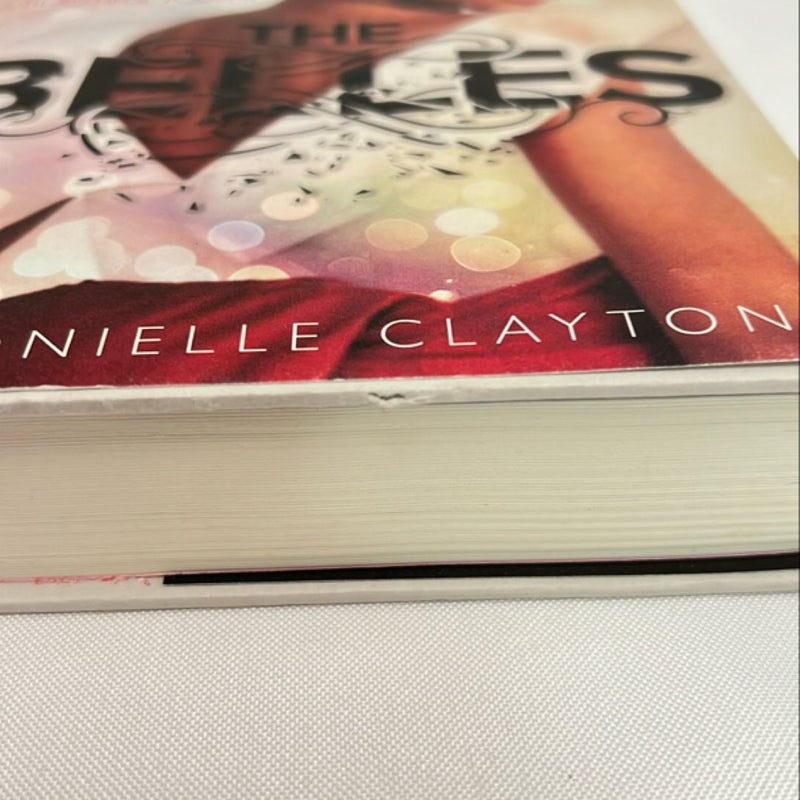 The Belles (the Belles Series, Book 1) SIGNED FIRST EDITION