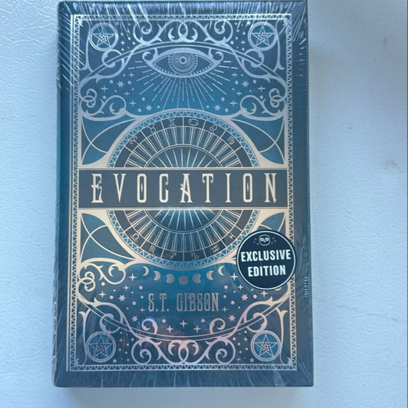 Owlcrate exclusive Evocation and keychain mirror