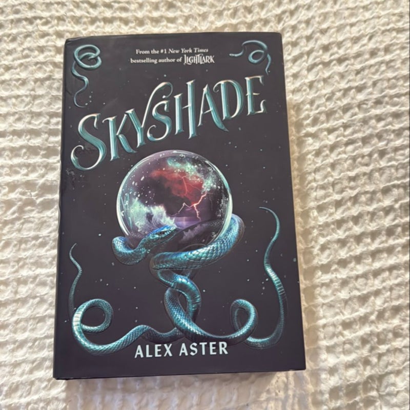 Skyshade (the Lightlark Saga Book 3)