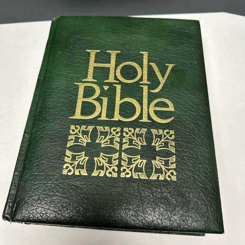 HOLY BIBLE HOLMAN 1970 Green Large Print Family Bible KJV Illustrated Hardcover