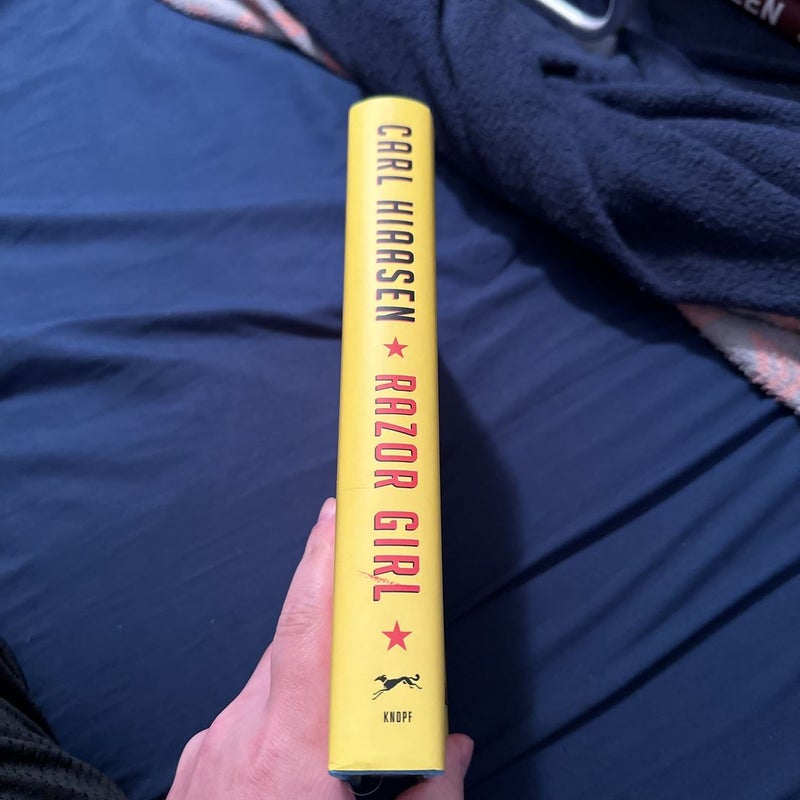 (First Edition) Razor Girl